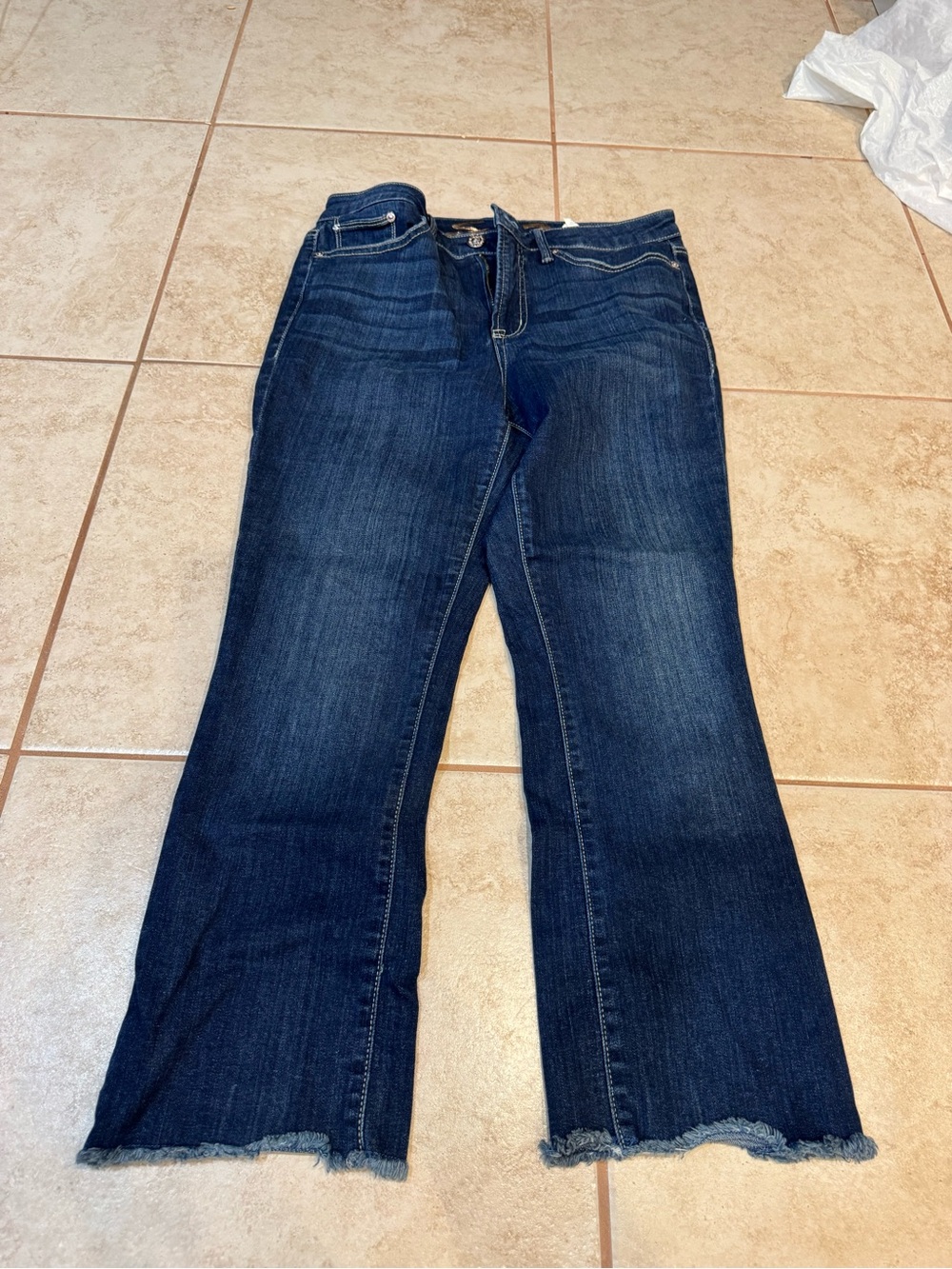 Gloria Vanderbilt Dark Blue Flare Jeans